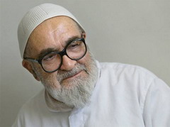 скончался один из лидеров исламской революции в иране